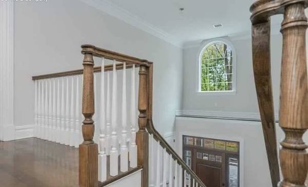 Interior and Exterior Painting by a Professional Painter at Low Rates! (Los Angeles)